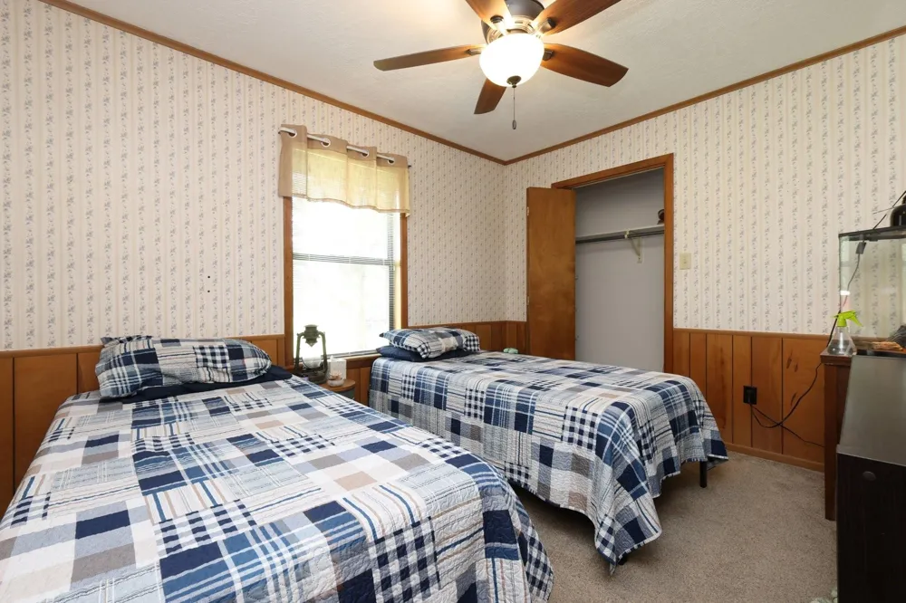 11994 Long Trussel Road Bryan, TX 77808