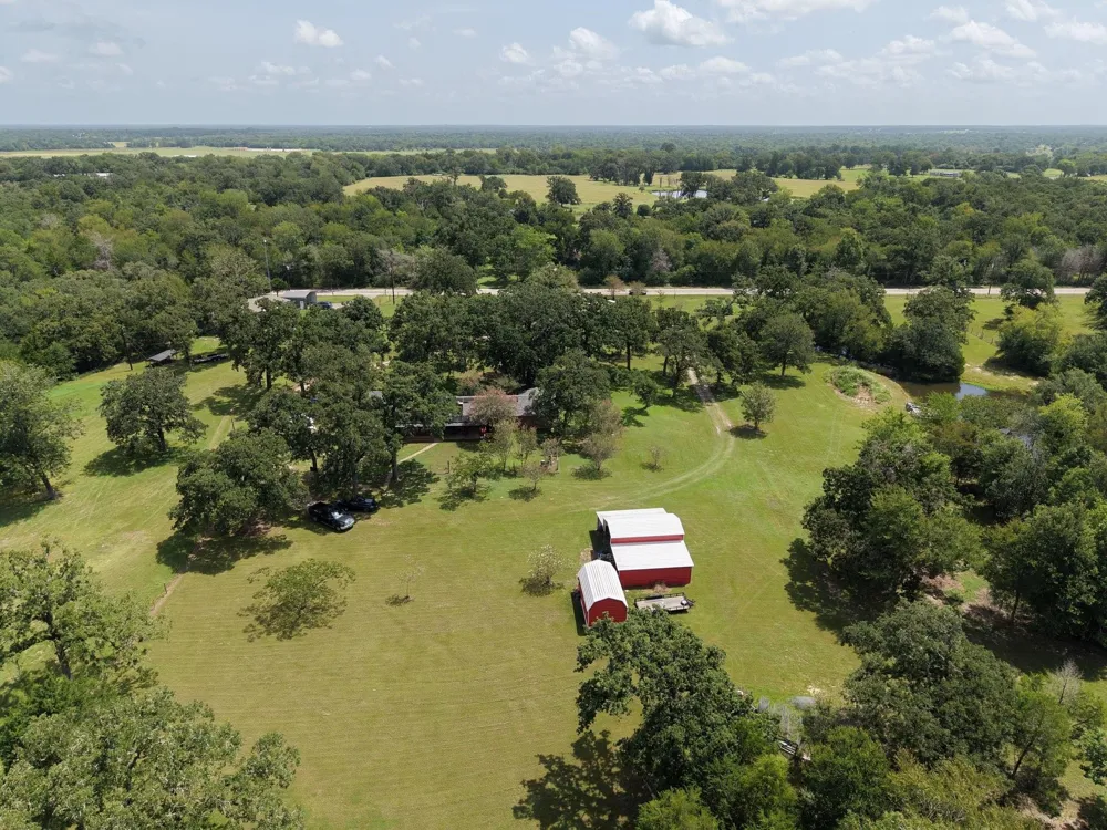 11994 Long Trussel Road Bryan, TX 77808