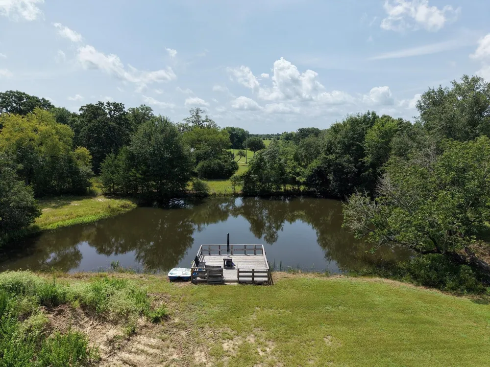 11994 Long Trussel Road Bryan, TX 77808