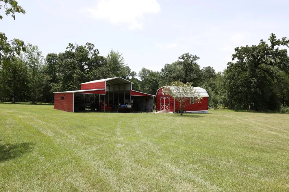 11994 Long Trussel Road Bryan, TX 77808