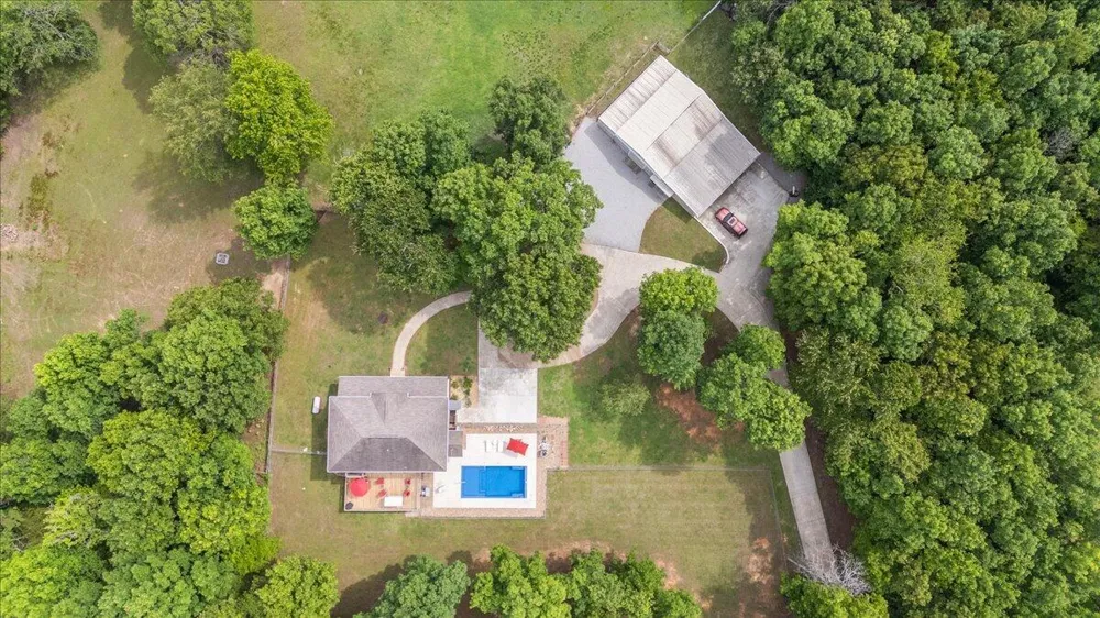 6218 Hidden Hill Road Harrison, TN 37341