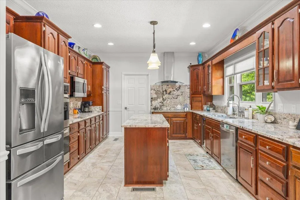 6218 Hidden Hill Road Harrison, TN 37341