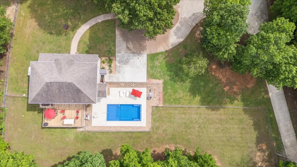 6218 Hidden Hill Road Harrison, TN 37341