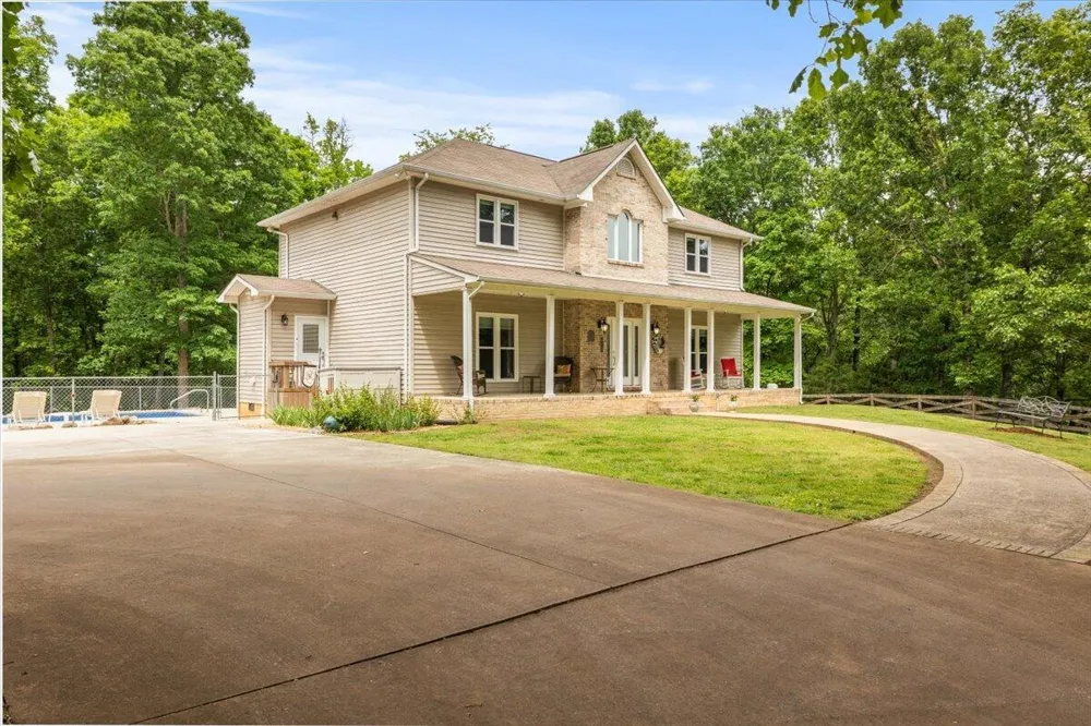 6218 Hidden Hill Road Harrison, TN 37341