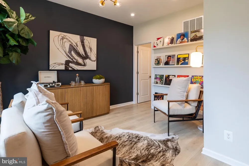 1821 CONSTELLATION DRIVE Baltimore, MD 21222