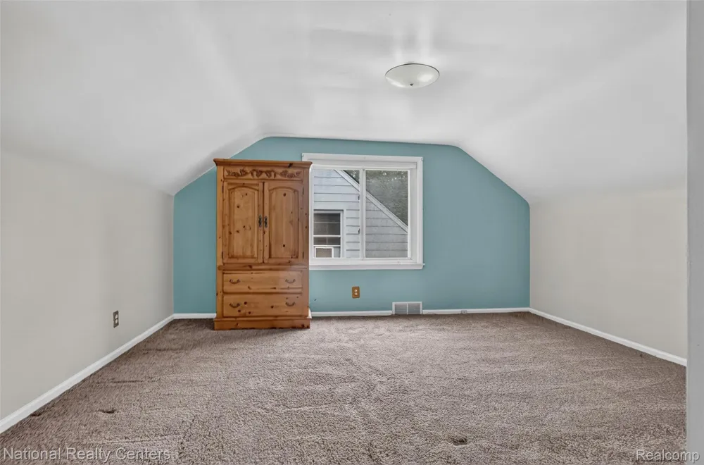 22311 Cleveland Dearborn City, MI 48124