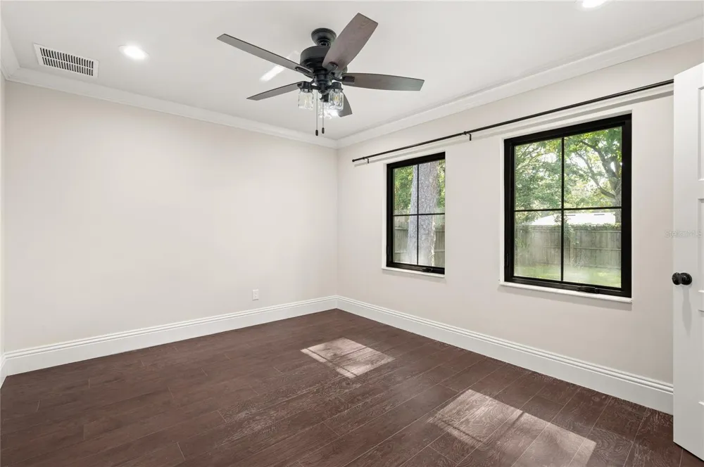 648 FITZWALTER DRIVE Winter Park, FL 32792