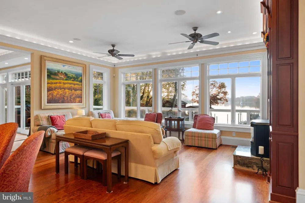 206 HARBOR DRIVE Lusby, MD 20657