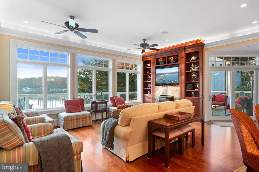 206 HARBOR DRIVE Lusby, MD 20657