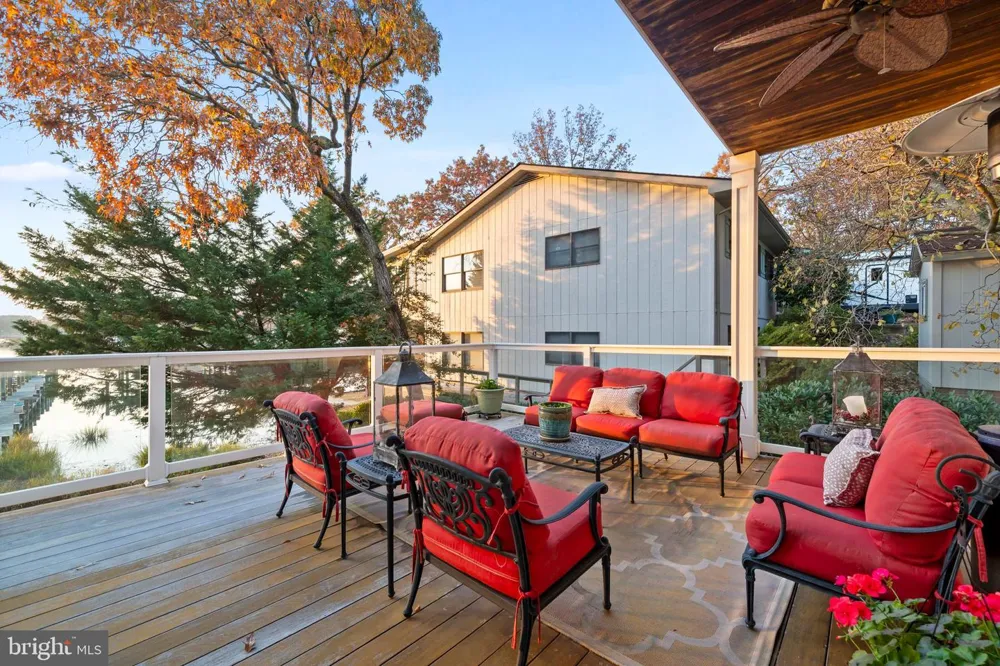 206 HARBOR DRIVE Lusby, MD 20657