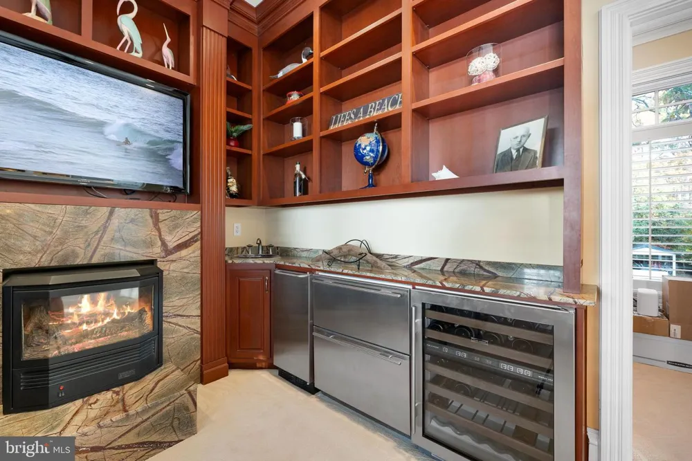 206 HARBOR DRIVE Lusby, MD 20657