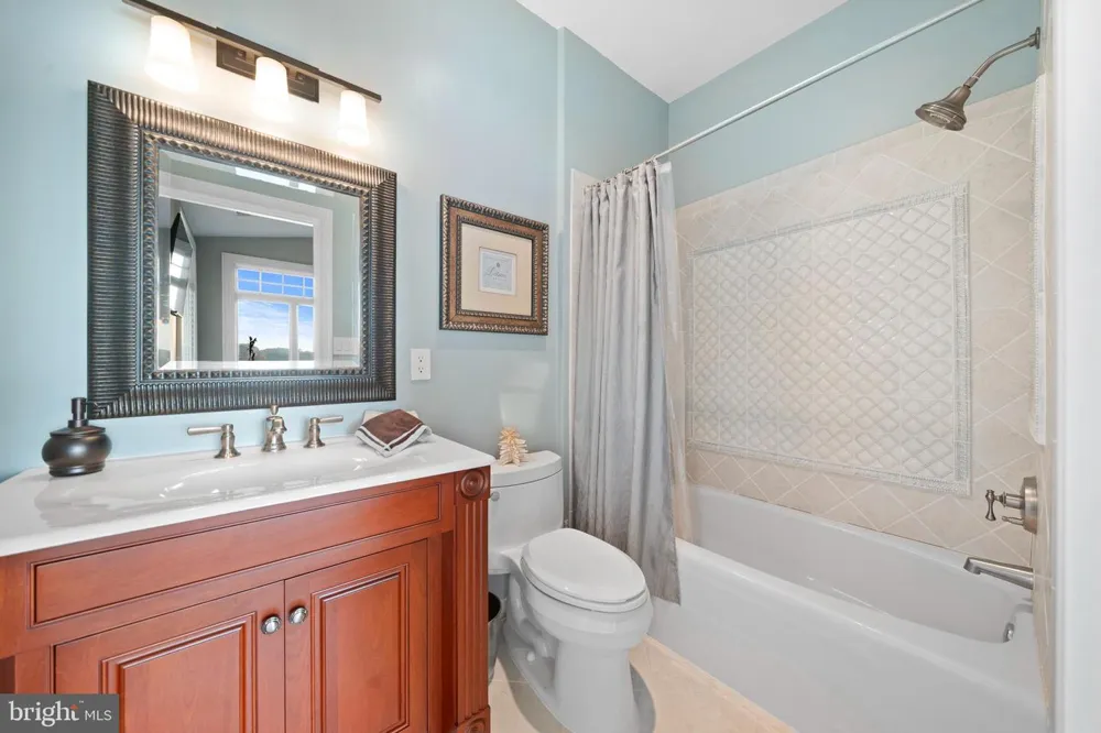 206 HARBOR DRIVE Lusby, MD 20657
