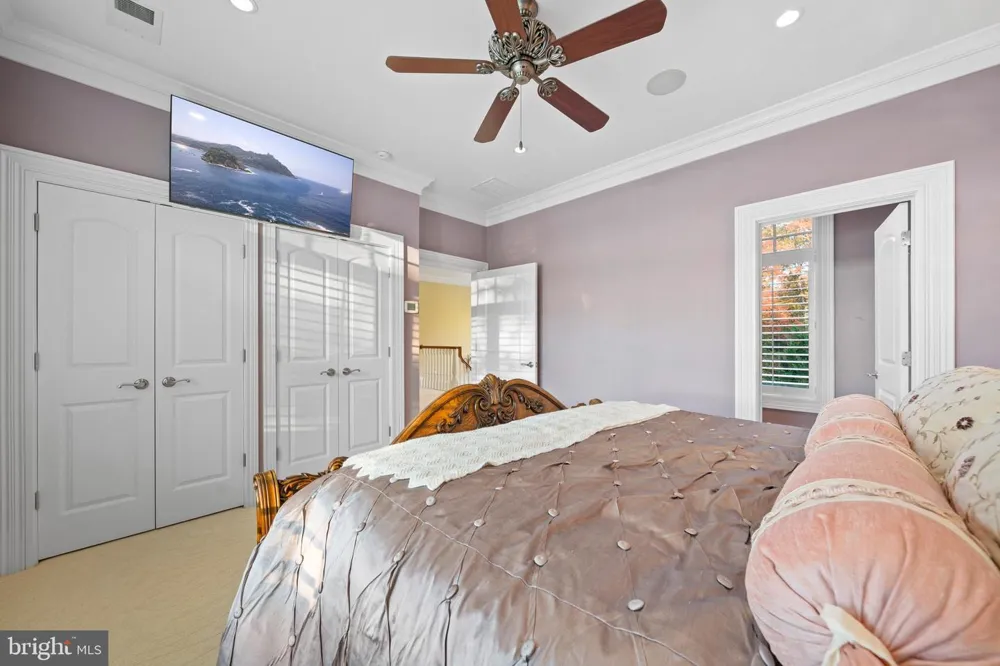 206 HARBOR DRIVE Lusby, MD 20657