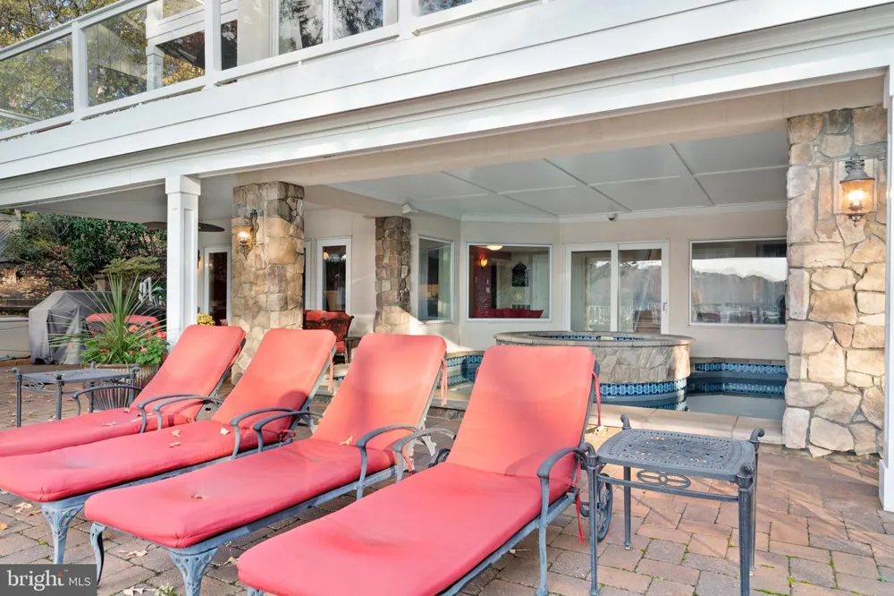 206 HARBOR DRIVE Lusby, MD 20657