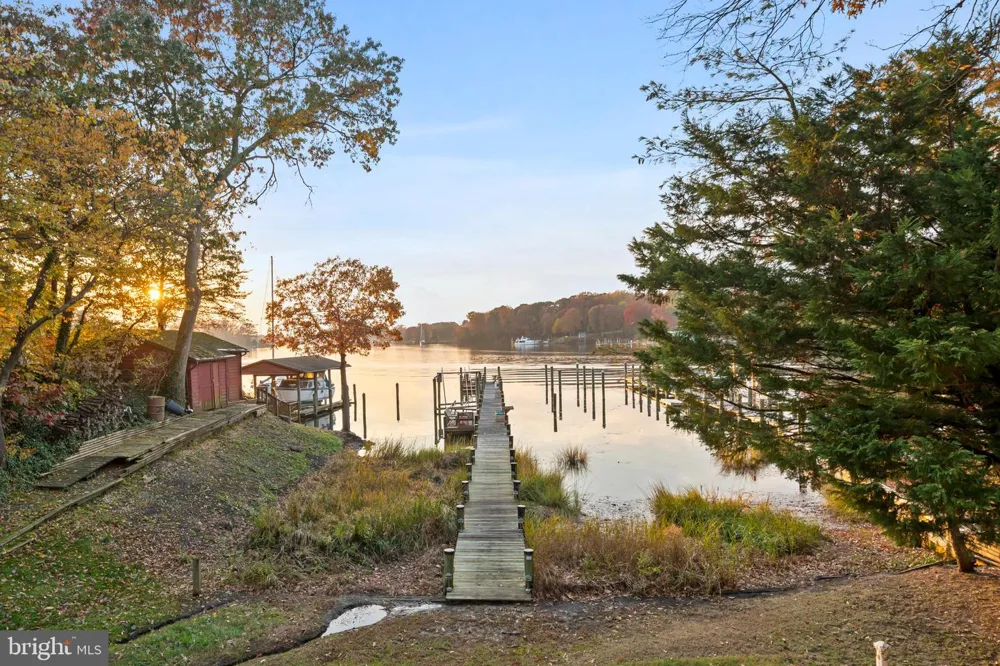 206 HARBOR DRIVE Lusby, MD 20657