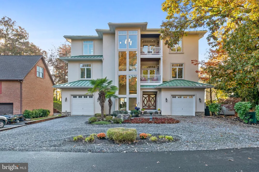 206 HARBOR DRIVE Lusby, MD 20657