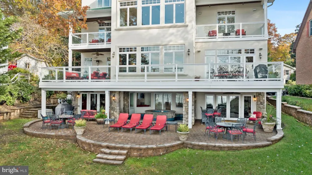 206 HARBOR DRIVE Lusby, MD 20657