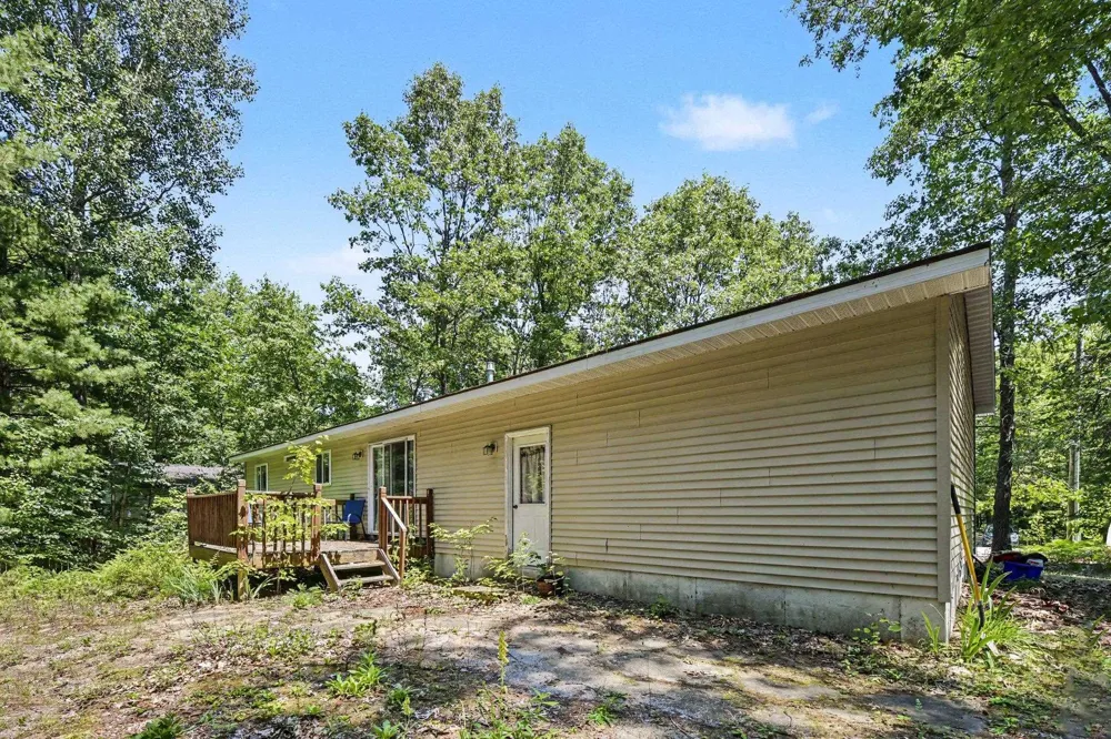 2940 Artist Avenue Green Lake Township, MI 49643