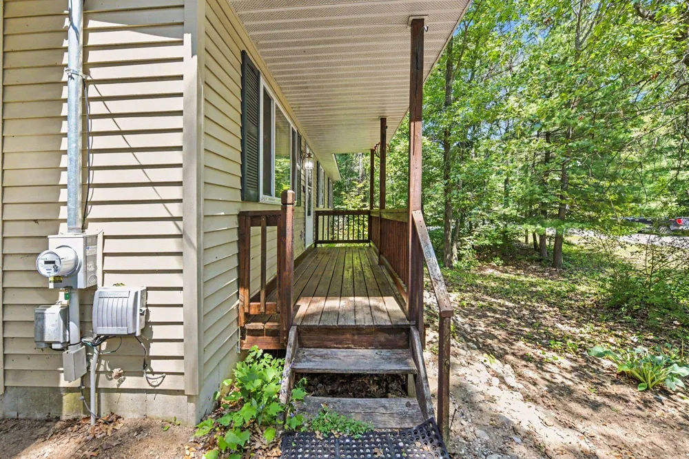 2940 Artist Avenue Green Lake Township, MI 49643