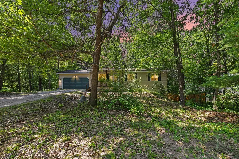 2940 Artist Avenue Green Lake Township, MI 49643