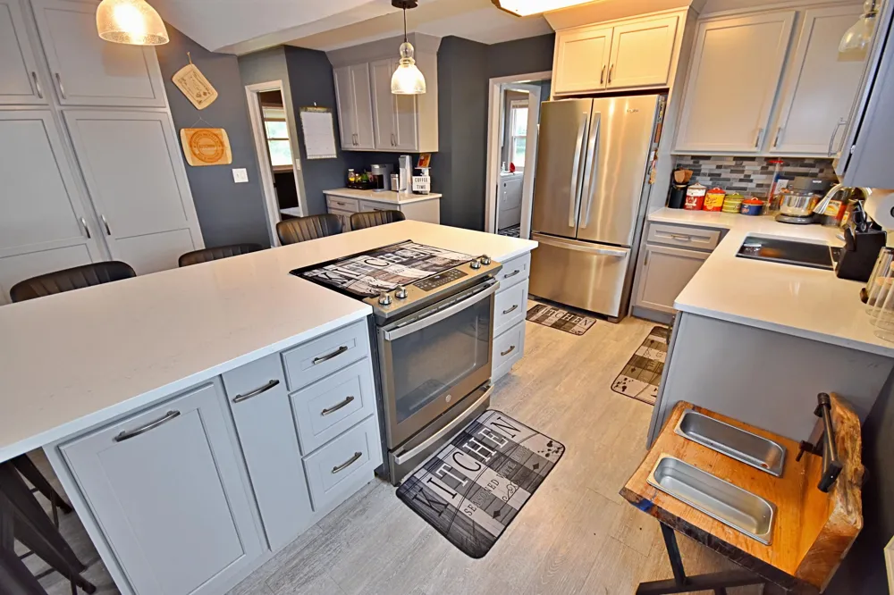 8600 S Lucas Road Richland Township, MI 49657