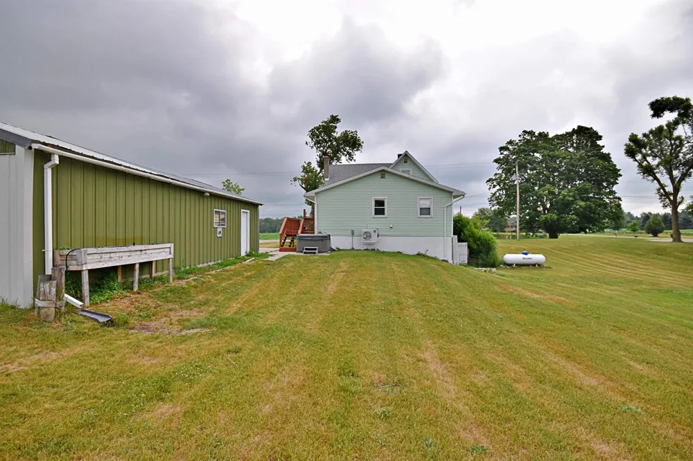 8600 S Lucas Road Richland Township, MI 49657