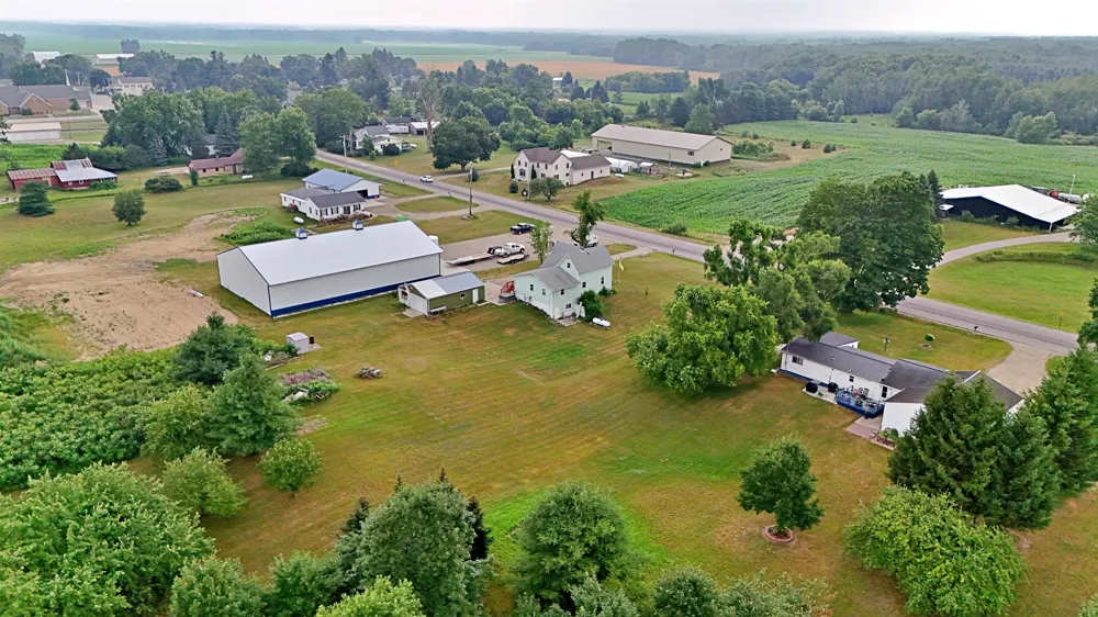 8600 S Lucas Road Richland Township, MI 49657