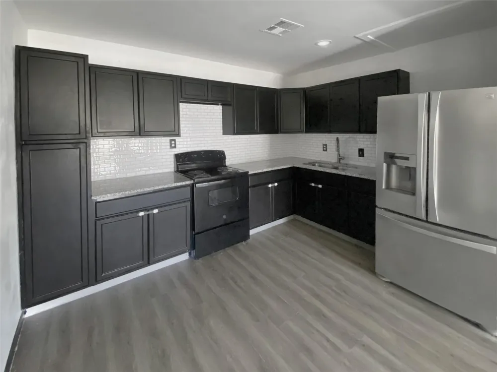 1201 Fm-517 Dickinson, TX 77539