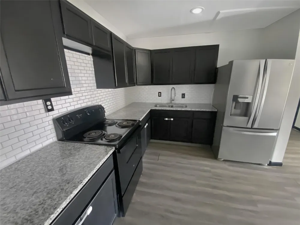 1201 Fm-517 Dickinson, TX 77539