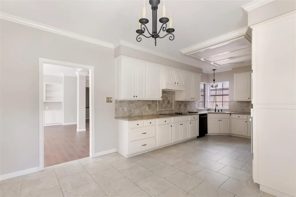 4439 Bellington Court Kingwood, TX 77345