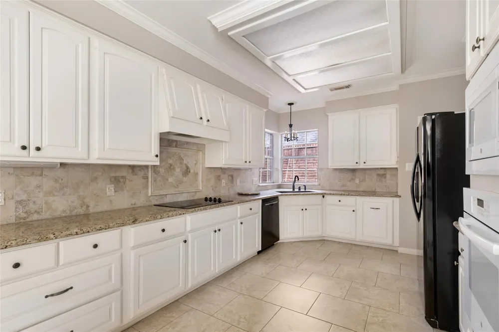 4439 Bellington Court Kingwood, TX 77345