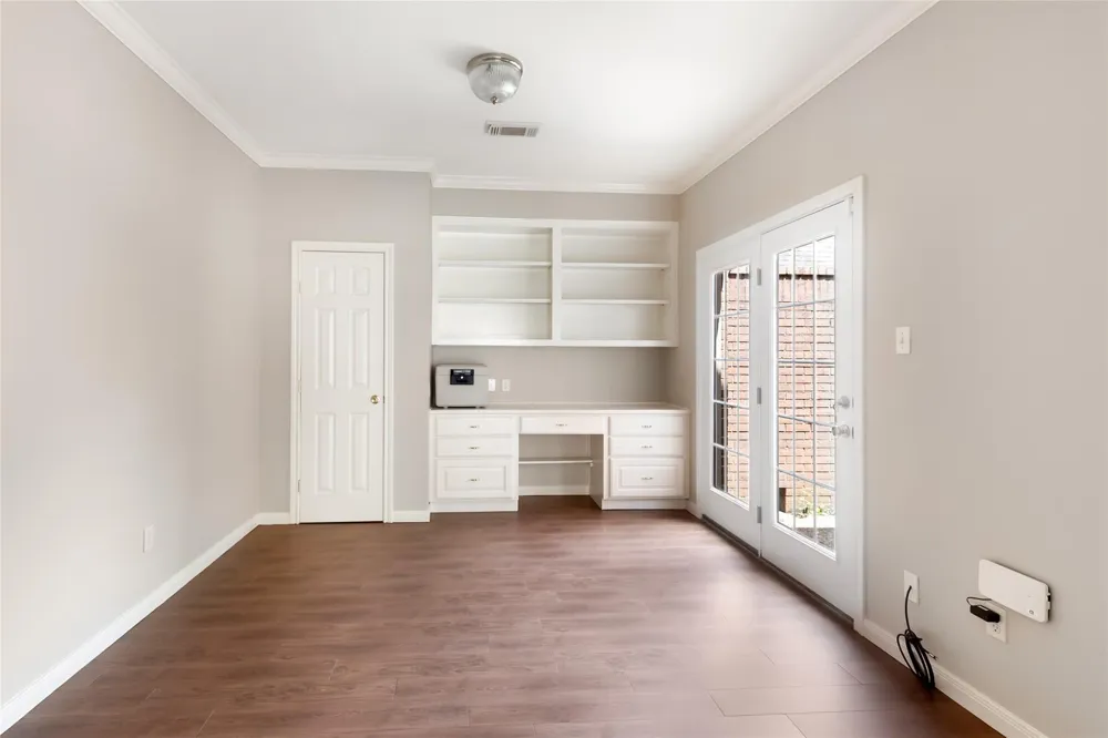 4439 Bellington Court Kingwood, TX 77345