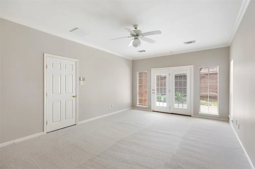4439 Bellington Court Kingwood, TX 77345