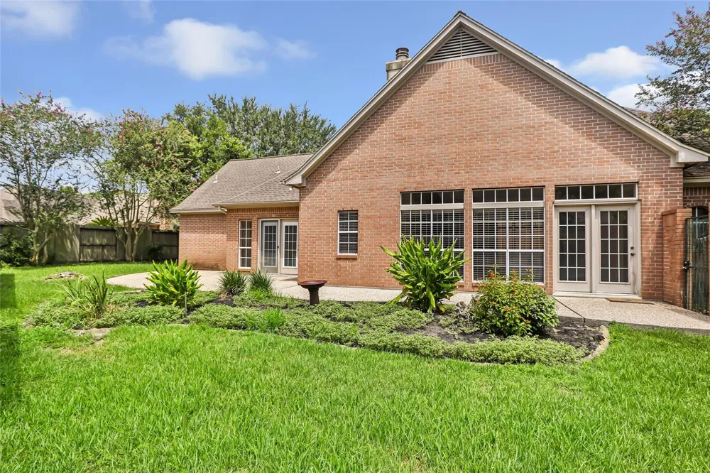 4439 Bellington Court Kingwood, TX 77345
