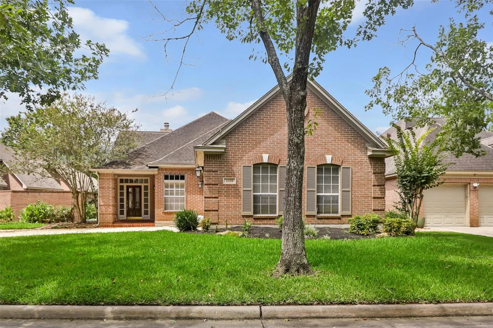4439 Bellington Court Kingwood, TX 77345