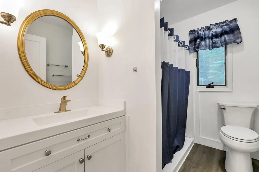 3417 Ginger Snap Lane Lansing City, MI 48911