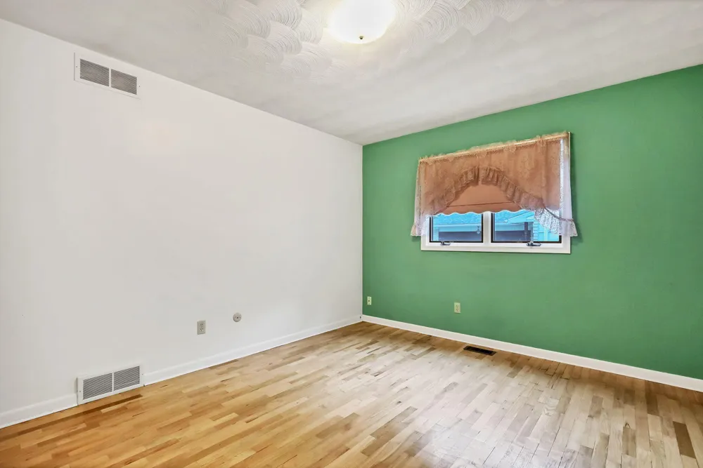 3417 Ginger Snap Lane Lansing City, MI 48911