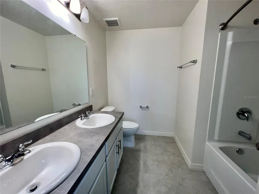 3805 HAMPTON CHASE LANE Sanford, FL 32771