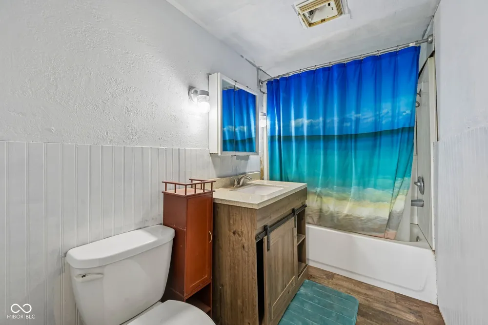 1100 Madison Frankton, IN 46044