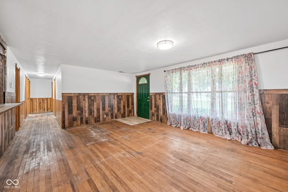 1100 Madison Frankton, IN 46044