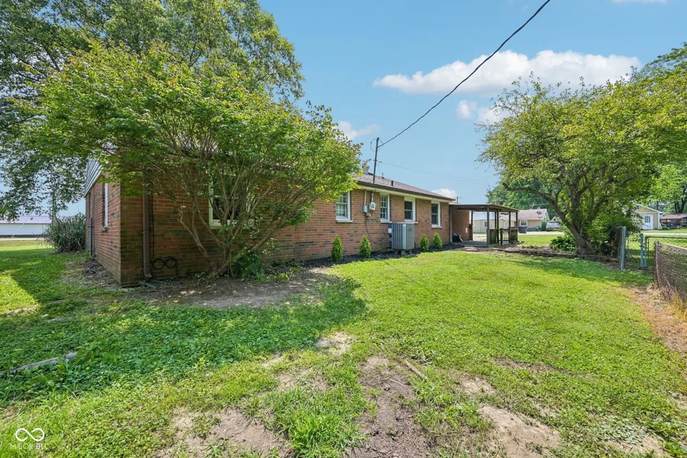 1100 Madison Frankton, IN 46044