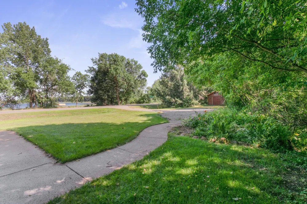 21225 County Road 8 Cold Spring, MN 56320