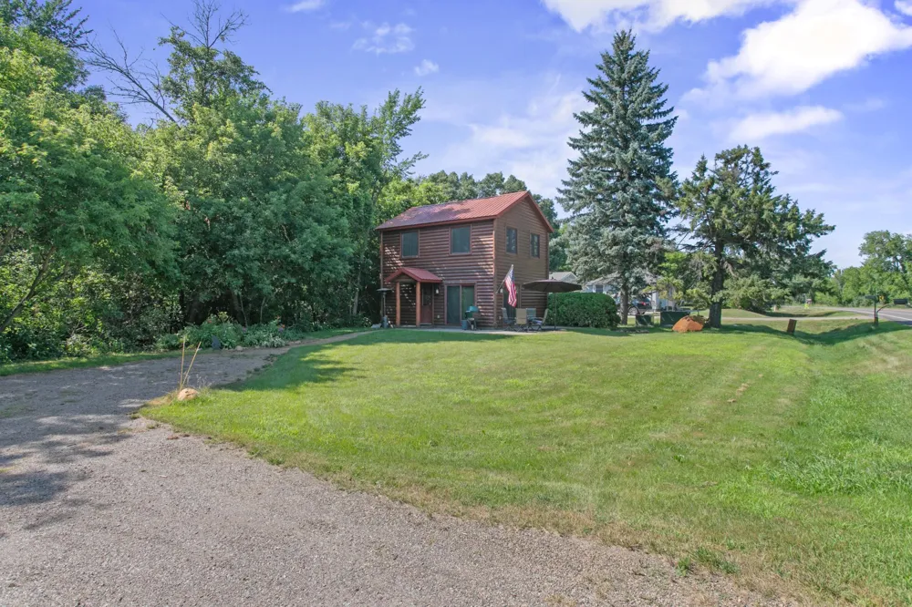 21225 County Road 8 Cold Spring, MN 56320