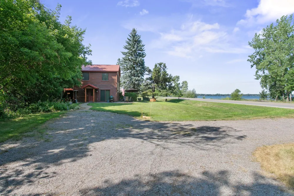 21225 County Road 8 Cold Spring, MN 56320