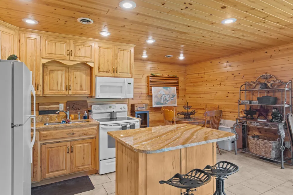 21225 County Road 8 Cold Spring, MN 56320