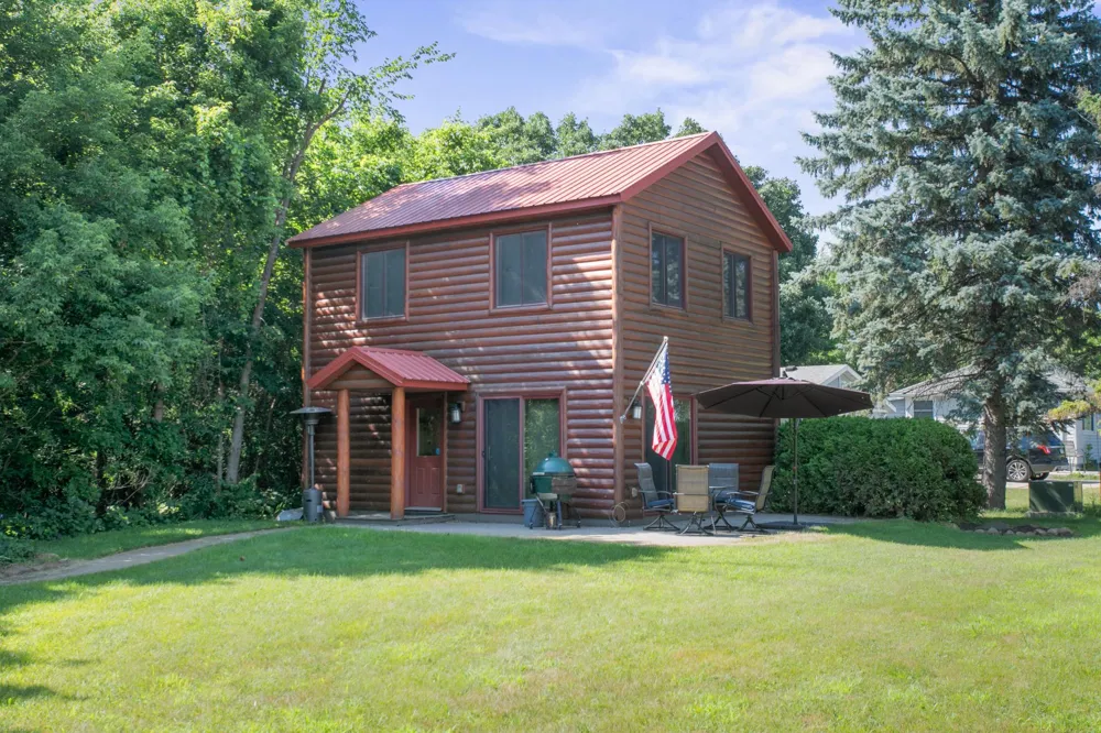 21225 County Road 8 Cold Spring, MN 56320