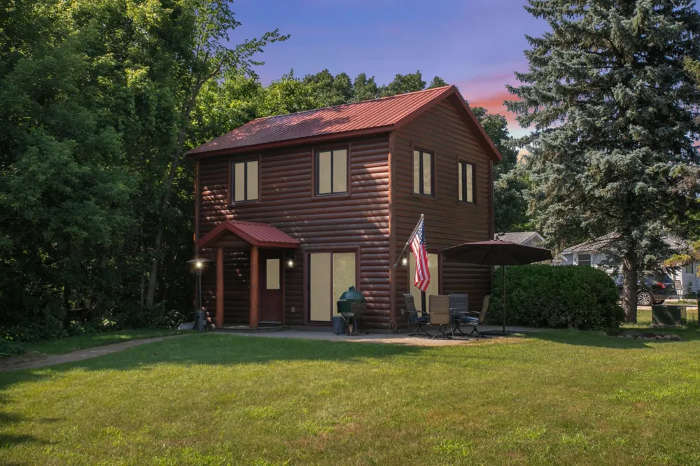 21225 County Road 8 Cold Spring, MN 56320