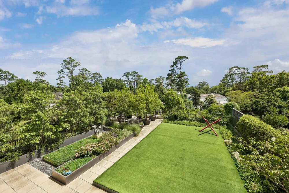 6017 Memorial Drive #406 Houston, TX 77007