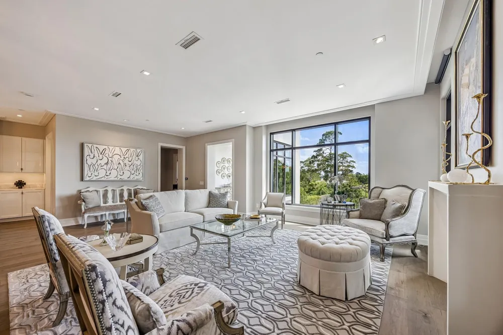 6017 Memorial Drive #406 Houston, TX 77007