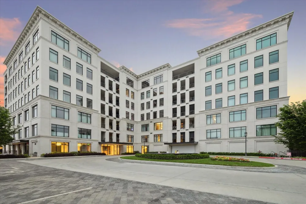 6017 Memorial Drive #406 Houston, TX 77007